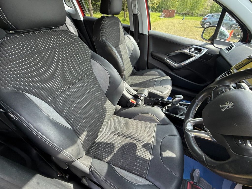 Used Peugeot 2008 2016 for sale - 76364108: Photo 10