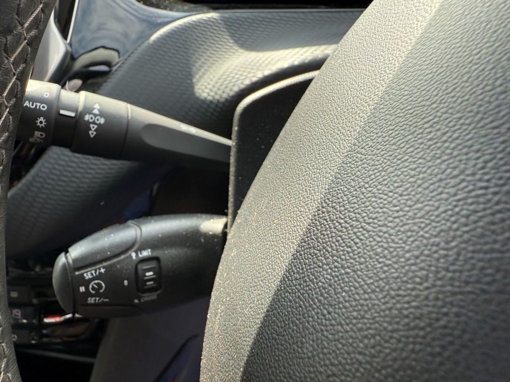 Used Peugeot 2008 2016 for sale - 76364108: Photo 25