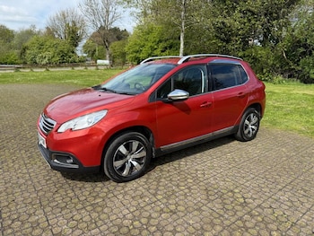 Used Peugeot 2008 2016 for sale - 76364108: Photo