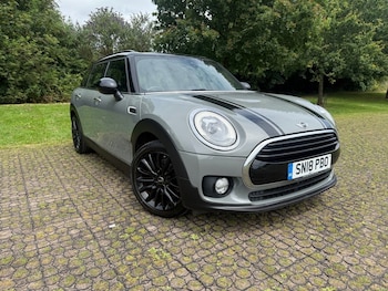 Used MINI Clubman 2018 for sale - 79090321: Photo