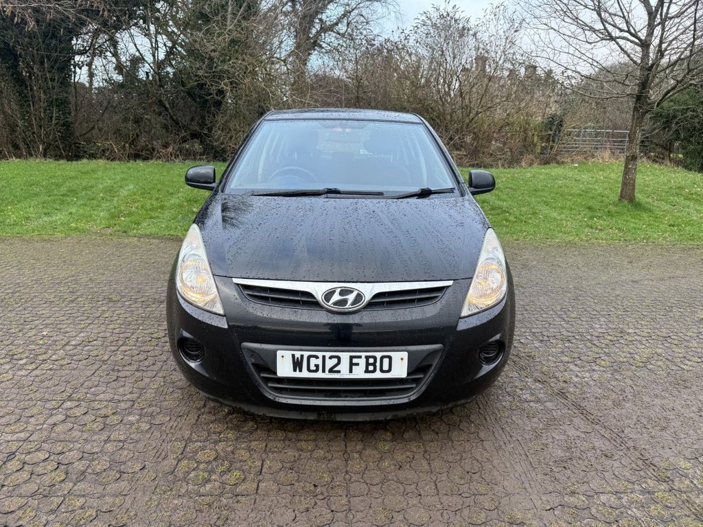 Used Hyundai i20 2012 for sale - 77563791: Photo 2