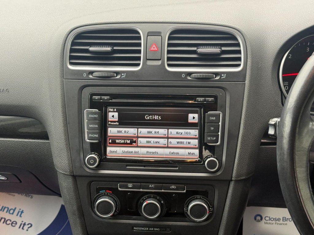 Used Volkswagen Golf 2012 for sale - 76364115: Photo 14