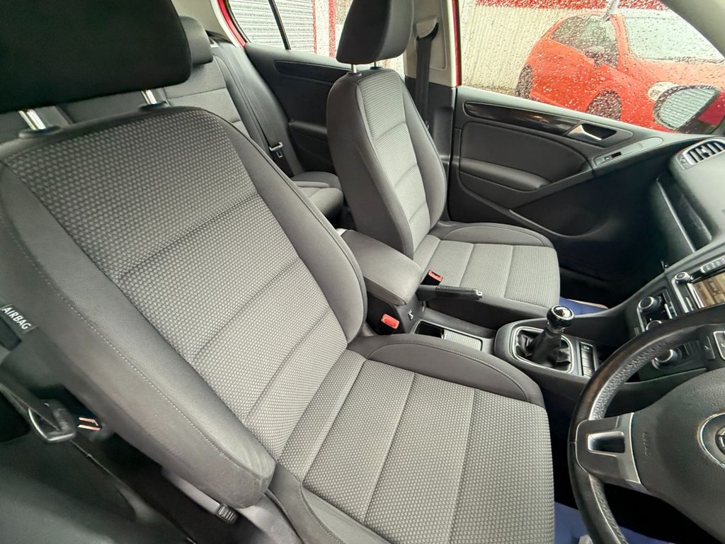 Used Volkswagen Golf 2012 for sale - 76364115: Photo 8