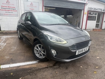 Used Ford Fiesta 2018 for sale - 76364117: Photo