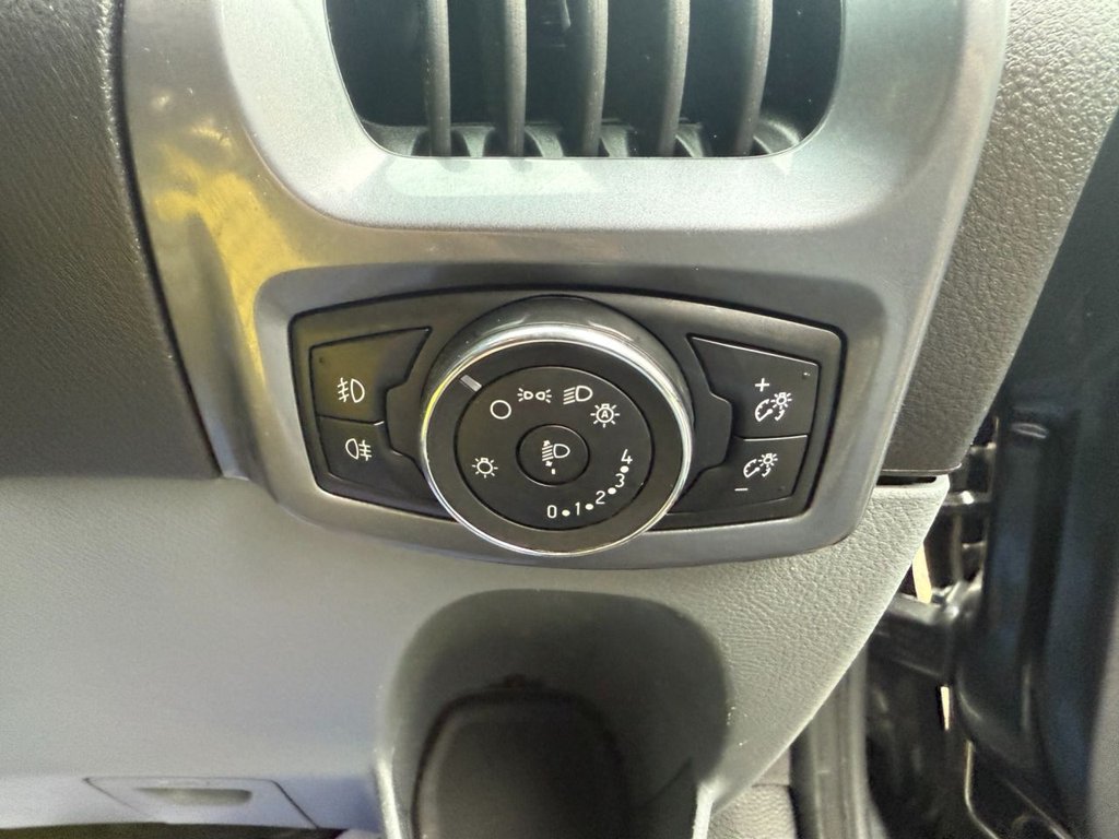 Used Ford Transit Custom 2017 for sale - 77408040: Photo 27