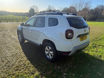 Used Dacia Duster 2021 for sale - 77249970: Photo