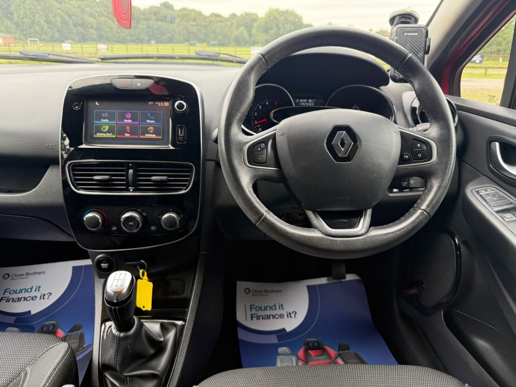 Used Renault Clio 2016 for sale - 76364112: Photo 16