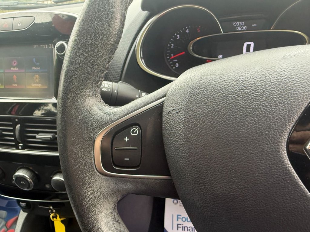 Used Renault Clio 2016 for sale - 76364112: Photo 23