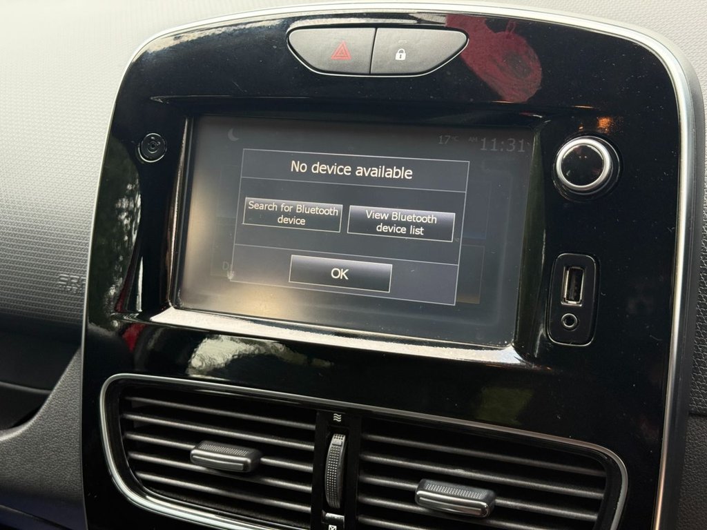 Used Renault Clio 2016 for sale - 76364112: Photo 32