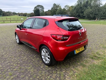 Used Renault Clio 2016 for sale - 76364112: Photo