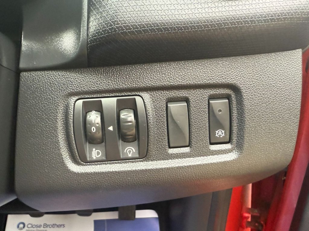 Used Renault Clio 2016 for sale - 77254393: Photo 27