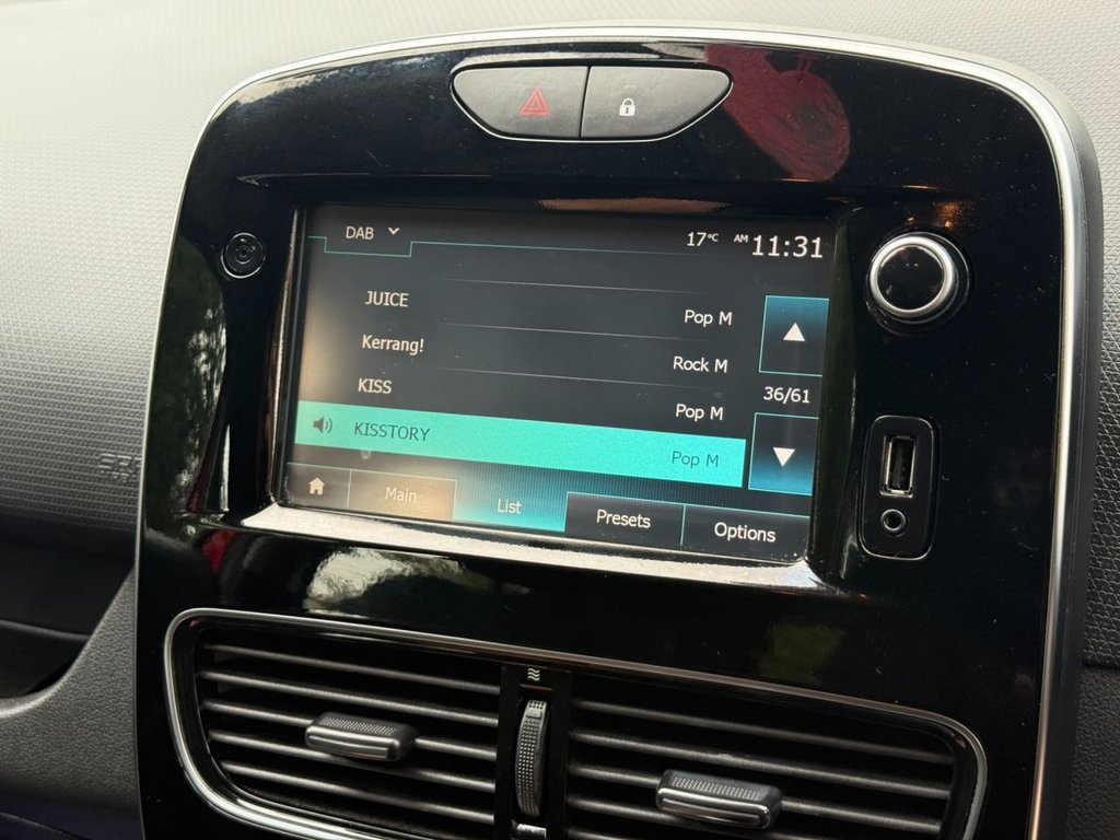 Used Renault Clio 2016 for sale - 77254393: Photo 31