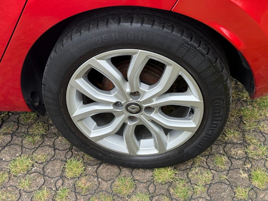 Used Renault Clio 2016 for sale - 77254393: Photo 37