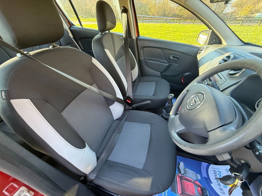 Used Dacia Sandero 2015 for sale - 77254400: Photo 9