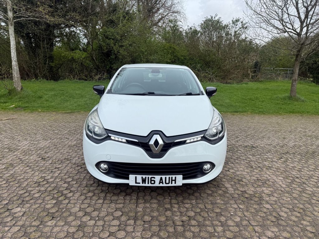 Used Renault Clio 2016 for sale - 78200875: Photo 2