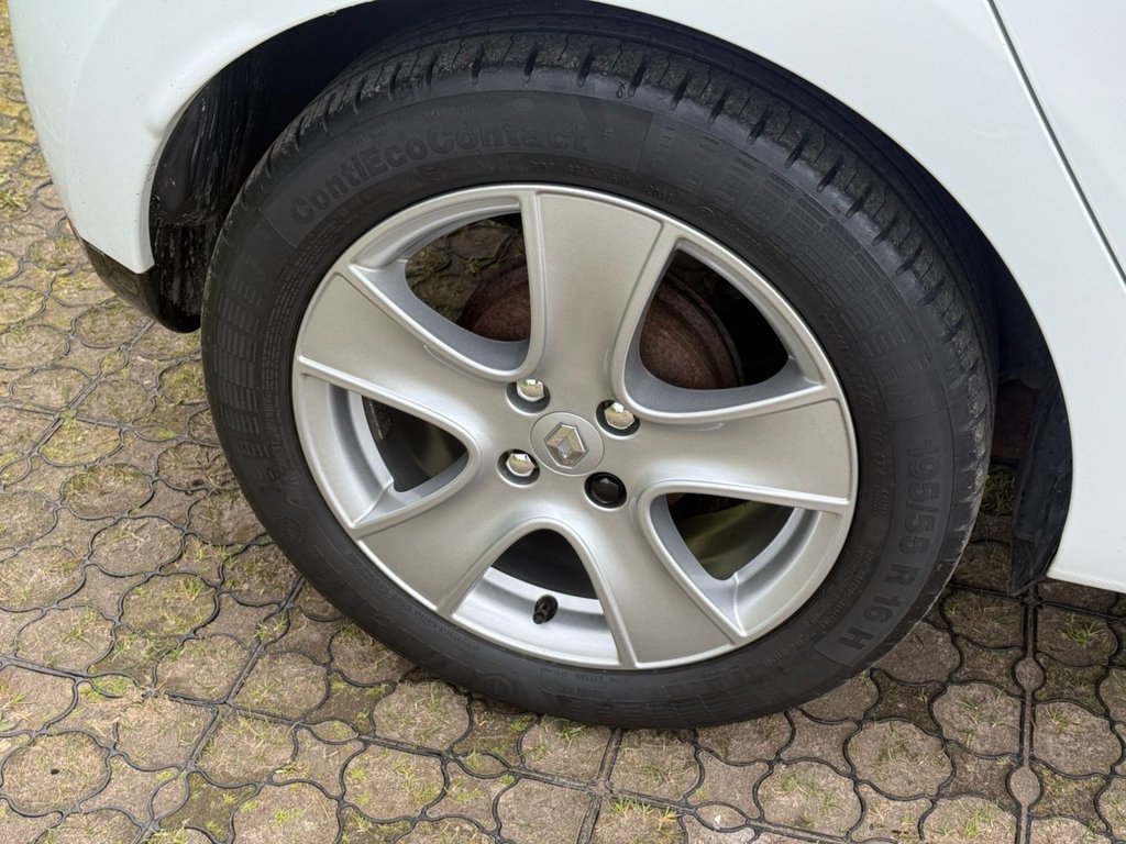 Used Renault Clio 2016 for sale - 78200875: Photo 26