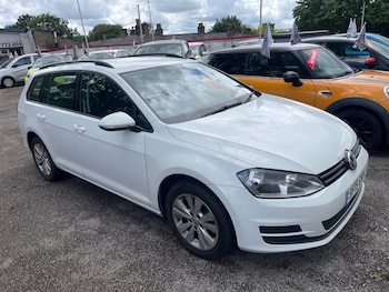 Used Volkswagen Golf 2015 for sale - 78851211: Photo