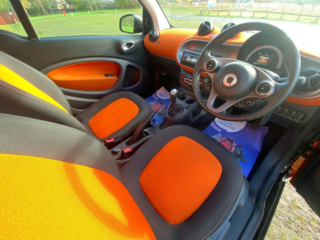 Used smart fortwo 2015 for sale - 77254389: Photo 10