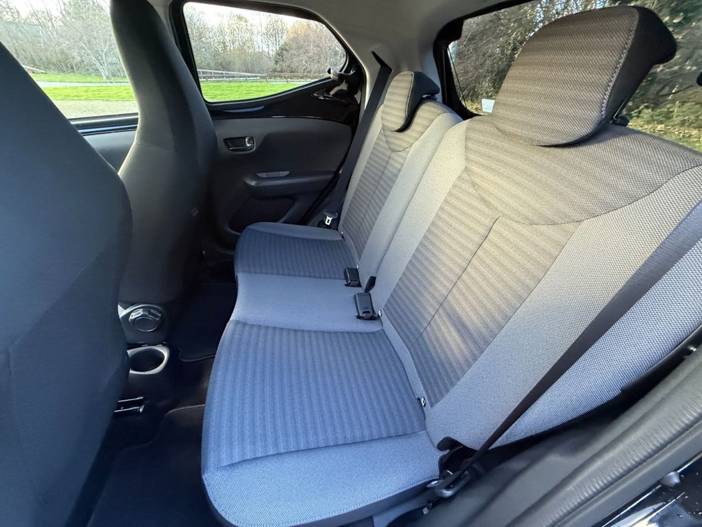 Used Toyota AYGO 2019 for sale - 76672557: Photo 11