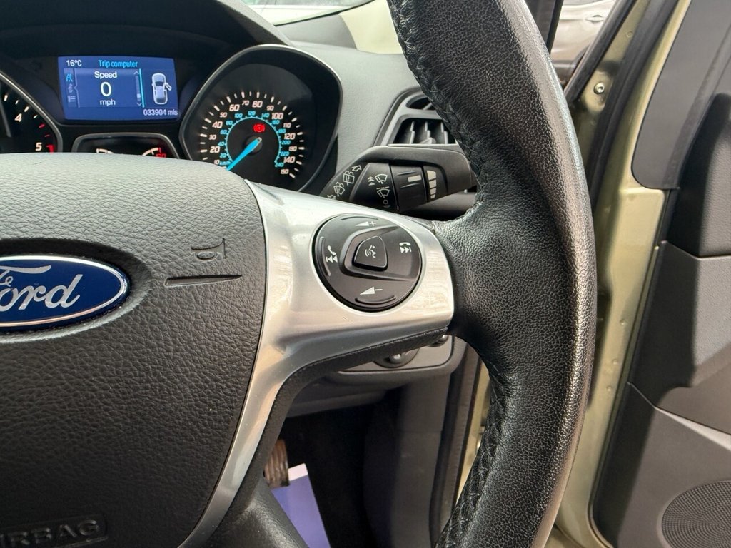 Used Ford Kuga 2014 for sale - 76445775: Photo 22