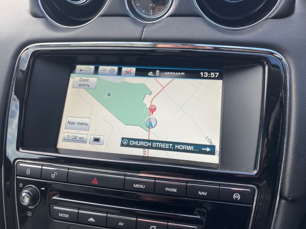 Used Jaguar XJ 2015 for sale - 77498728: Photo 14