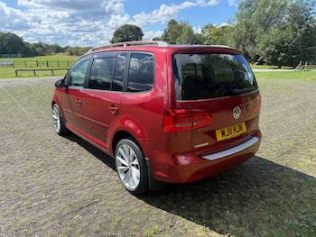 Used Volkswagen Touran 2011 for sale - 79829138: Photo