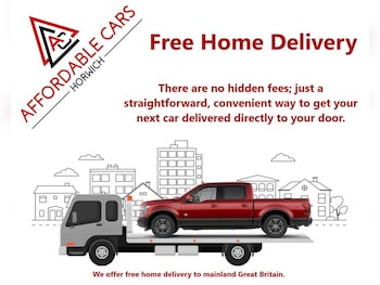 Used Dacia Sandero 2015 for sale - 76510157: Photo