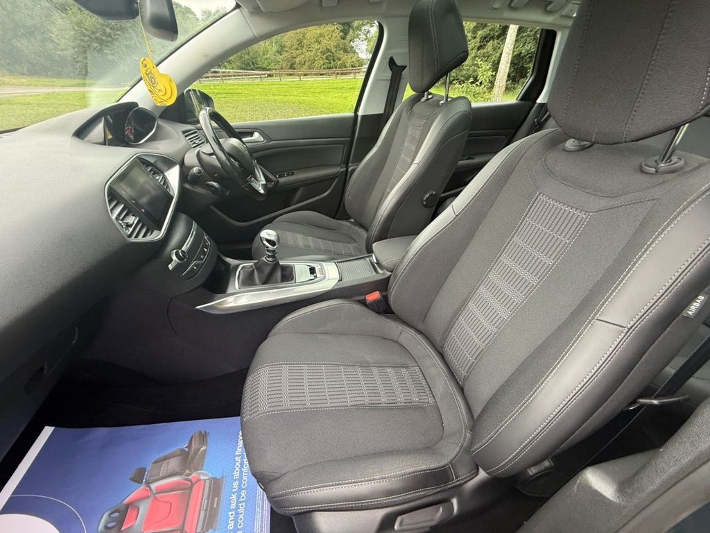 Used Peugeot 308 2018 for sale - 76364116: Photo 11