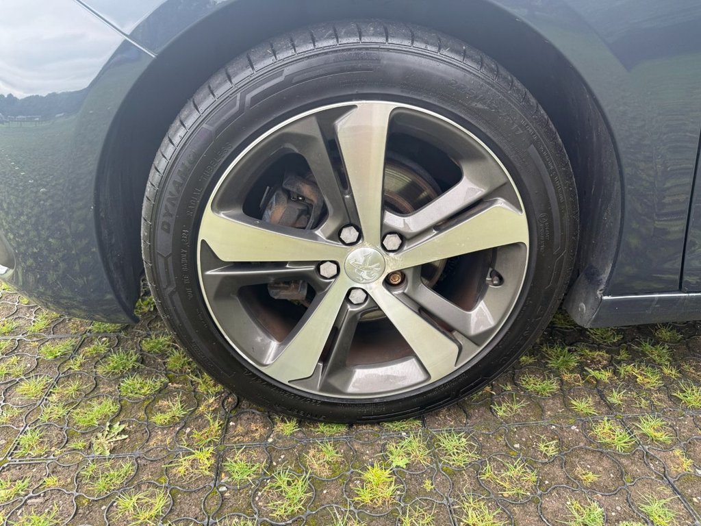 Used Peugeot 308 2018 for sale - 76364116: Photo 30