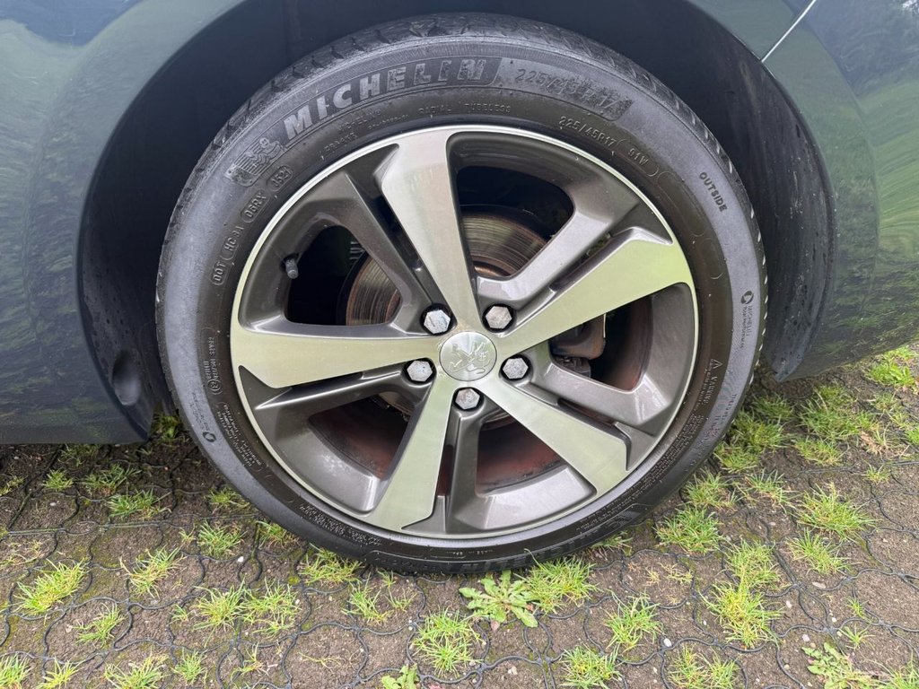 Used Peugeot 308 2018 for sale - 76364116: Photo 31