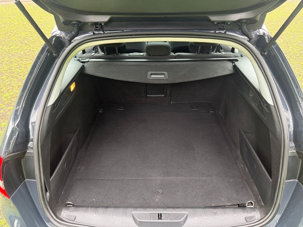 Used Peugeot 308 2018 for sale - 76364116: Photo 7