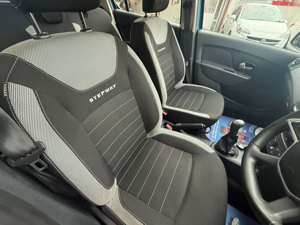 Used Dacia Sandero Stepway 2017 for sale - 76364127: Photo 13