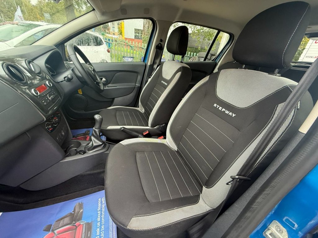 Used Dacia Sandero Stepway 2017 for sale - 76364127: Photo 14