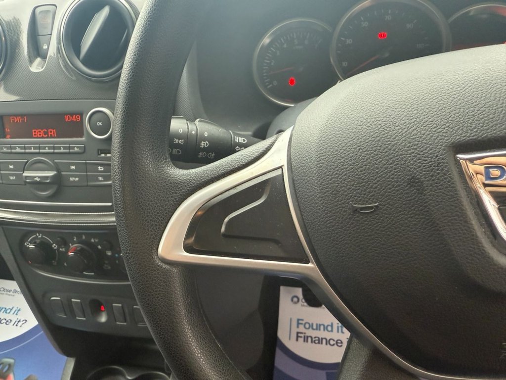 Used Dacia Sandero Stepway 2017 for sale - 76364127: Photo 25