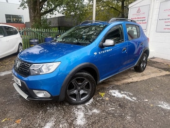 Used Dacia Sandero Stepway 2017 for sale - 76364127: Photo