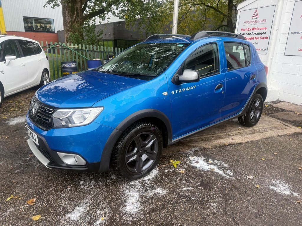 Used Dacia Sandero Stepway 2017 for sale - 76364127: Photo 5