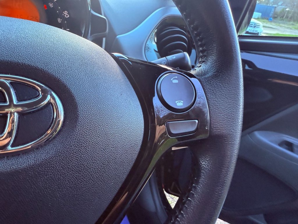 Used Toyota AYGO 2019 for sale - 77254405: Photo 23