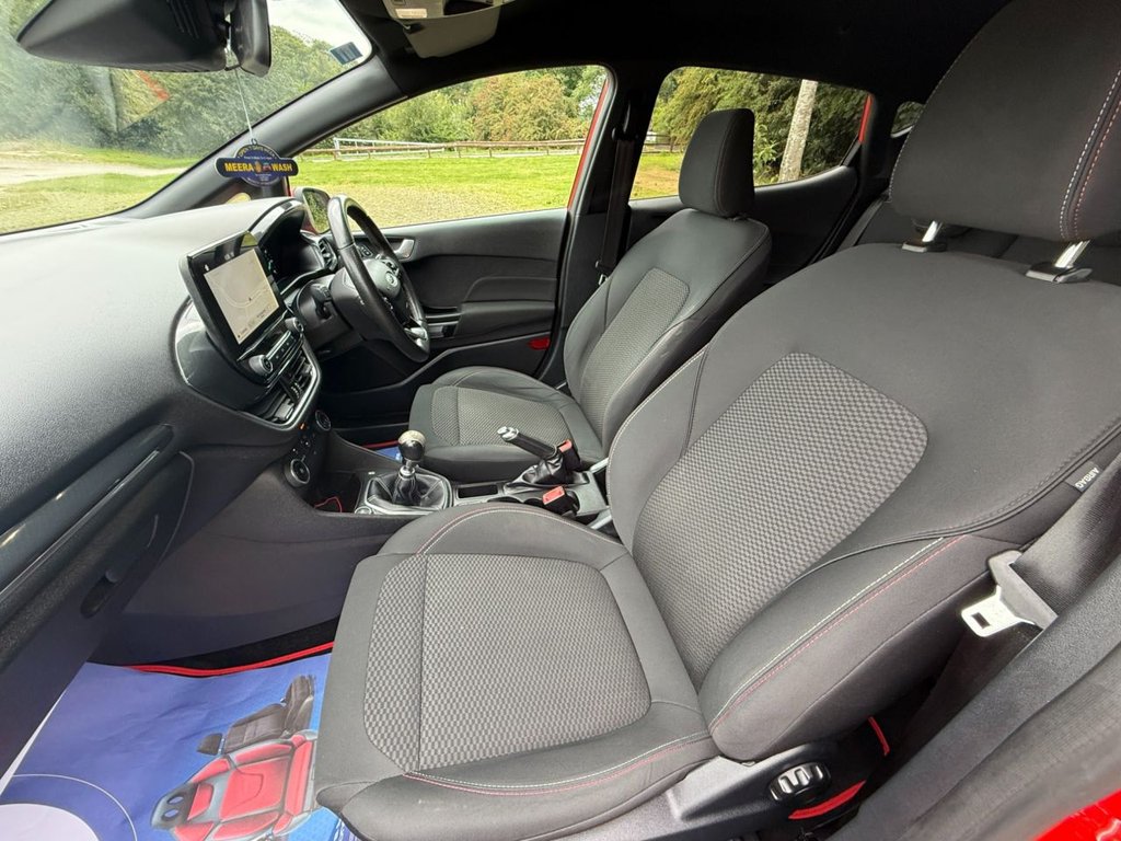 Used Ford Fiesta 2018 for sale - 76364136: Photo 11