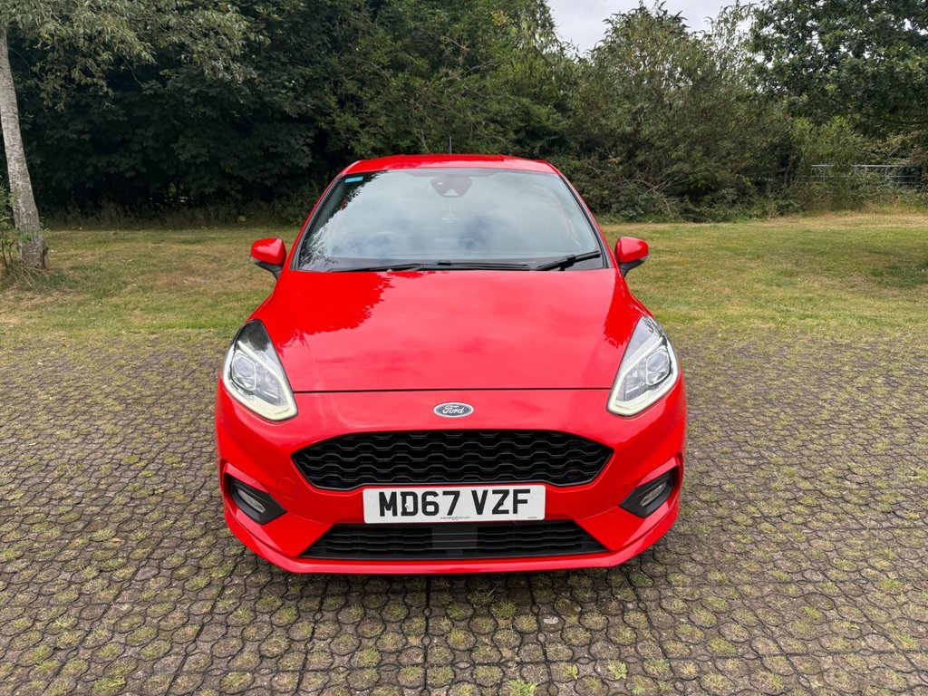 Used Ford Fiesta 2018 for sale - 76364136: Photo 2