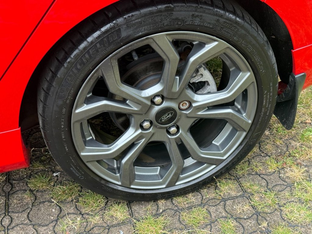 Used Ford Fiesta 2018 for sale - 76364136: Photo 31