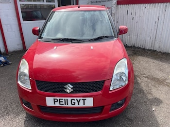 Used Suzuki Swift 2011 for sale - 79370261: Photo