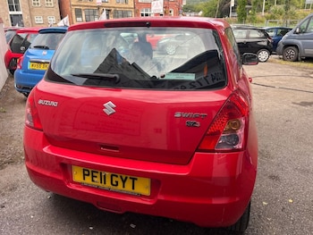 Used Suzuki Swift 2011 for sale - 79370261: Photo