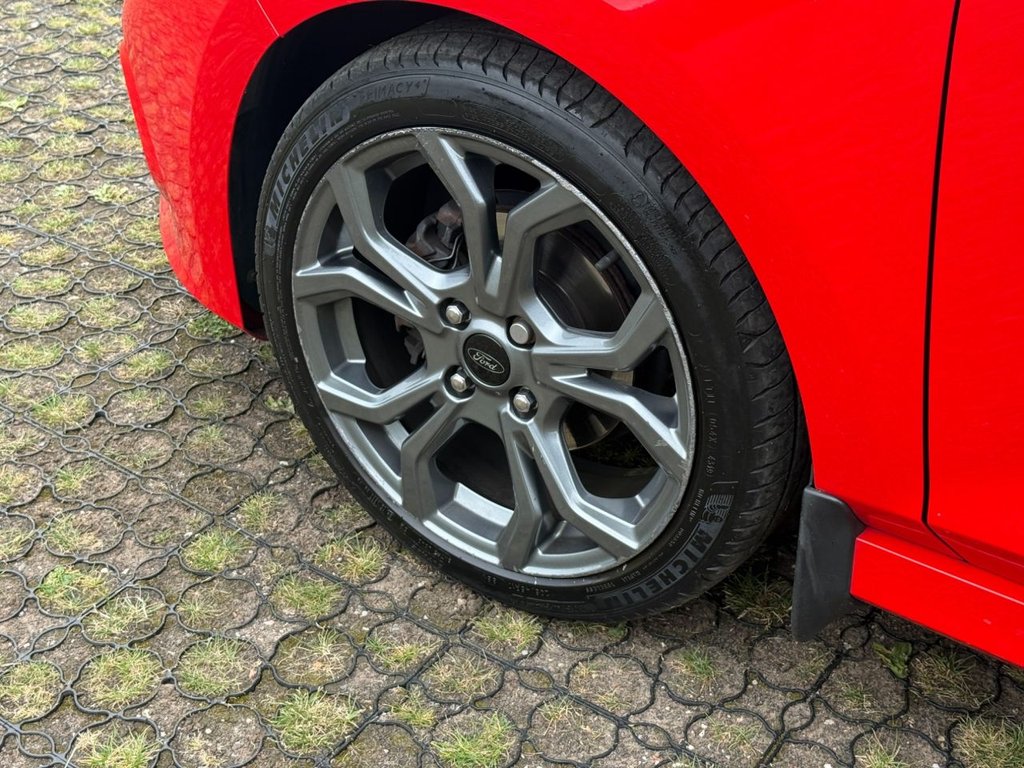 Used Ford Fiesta 2018 for sale - 77254404: Photo 32