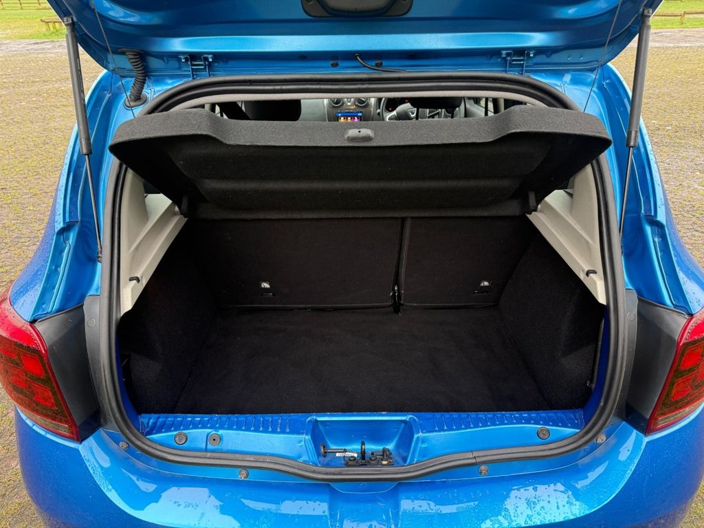 Used Dacia Sandero Stepway 2019 for sale - 77254402: Photo 11