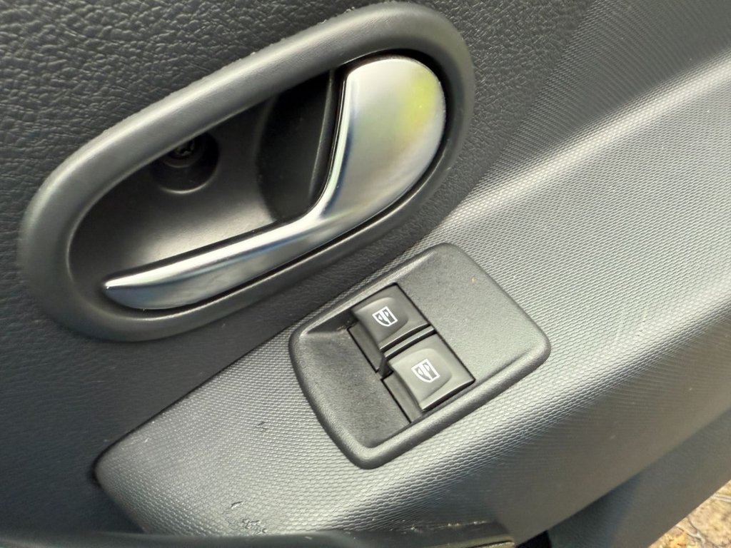 Used Dacia Sandero Stepway 2019 for sale - 77254402: Photo 25