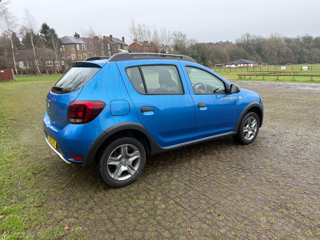 Used Dacia Sandero Stepway 2019 for sale - 77254402: Photo 6