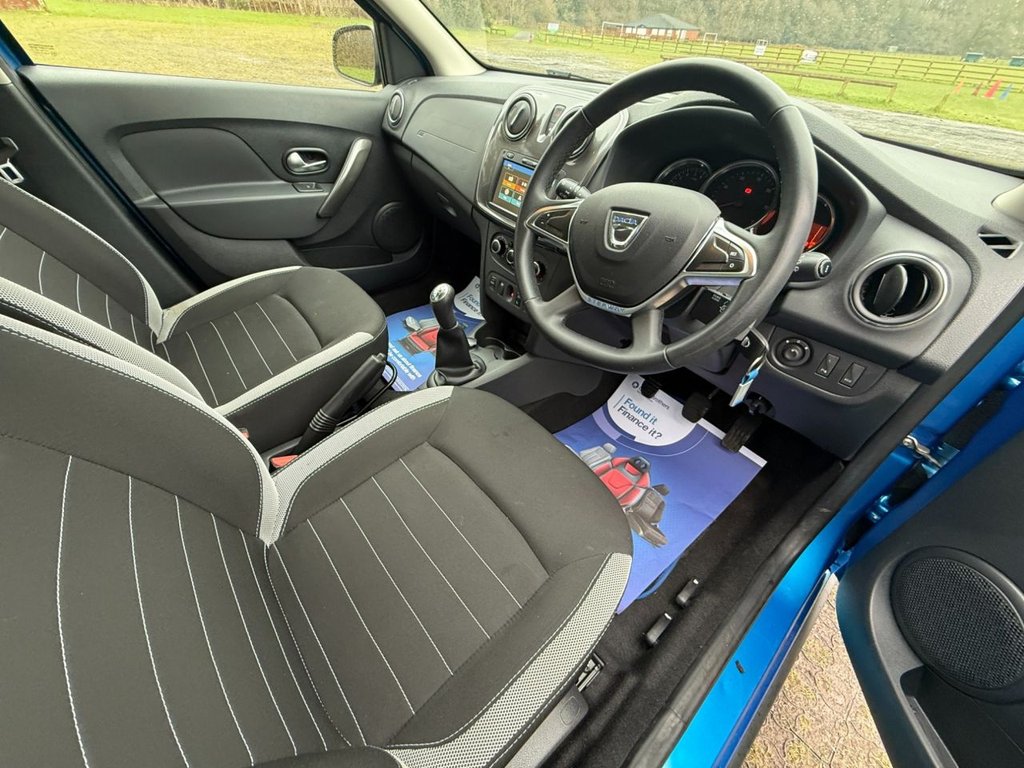 Used Dacia Sandero Stepway 2019 for sale - 77254402: Photo 7