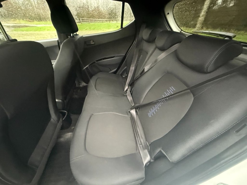 Used Hyundai i10 2018 for sale - 77254397: Photo 10