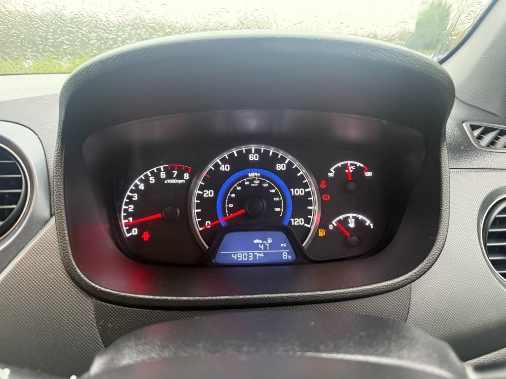 Used Hyundai i10 2018 for sale - 77254397: Photo 18