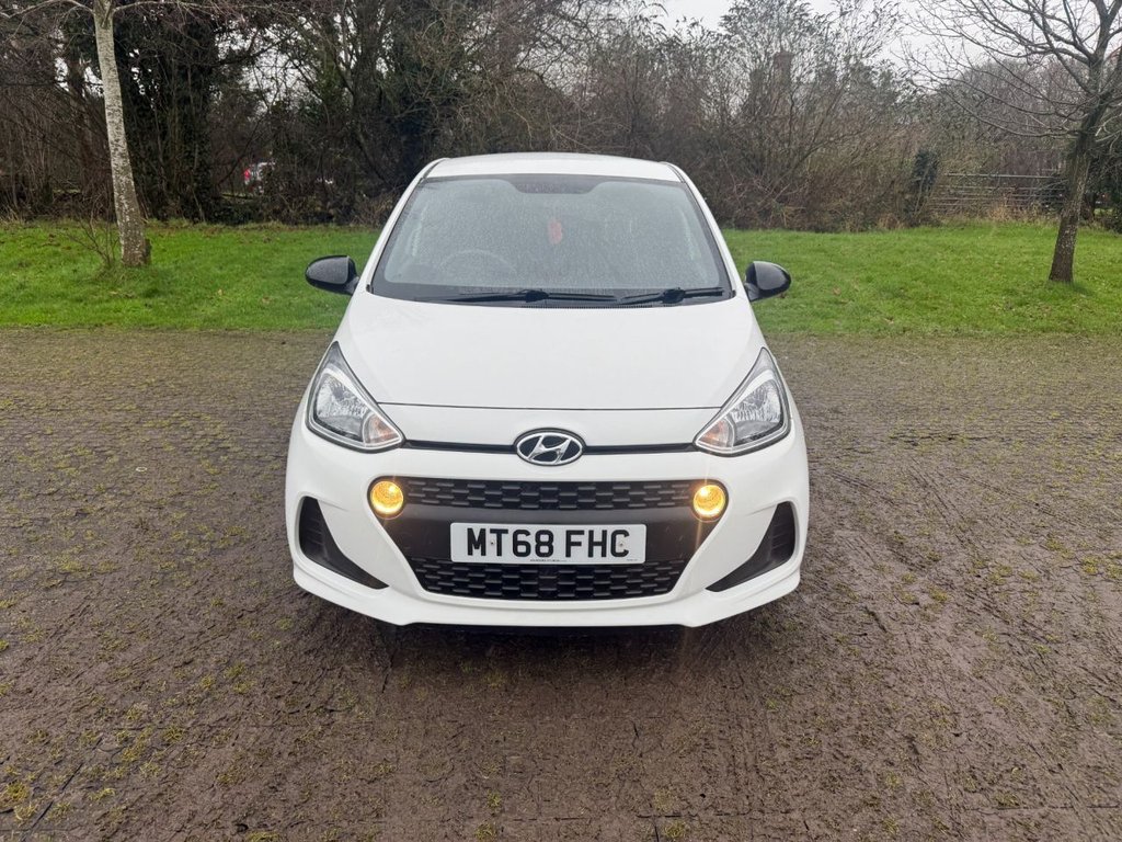 Used Hyundai i10 2018 for sale - 77254397: Photo 2